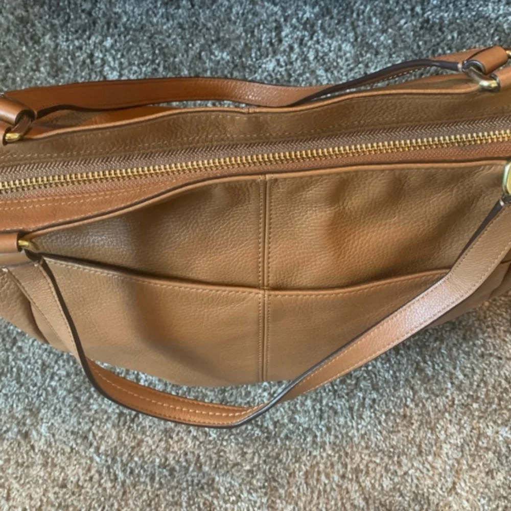 Coach Park Genuine Leather Tote Style F23662 - Picture 6 of 8